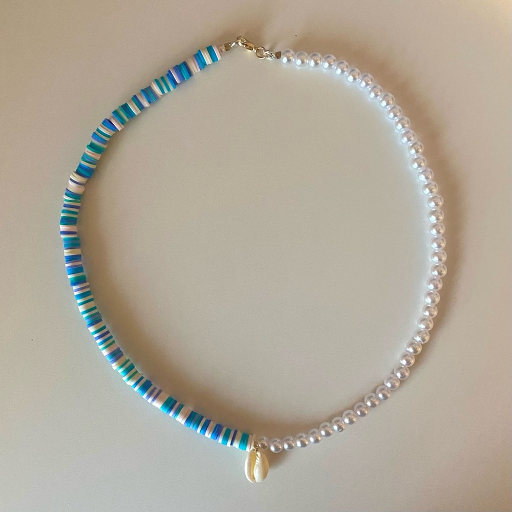 Beach inspired shell necklace